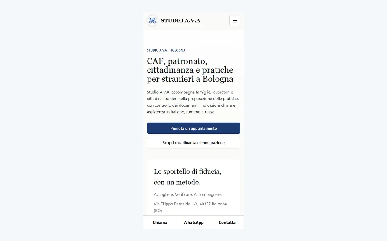 Homepage Studio A.V.A. visualizzata su smartphone